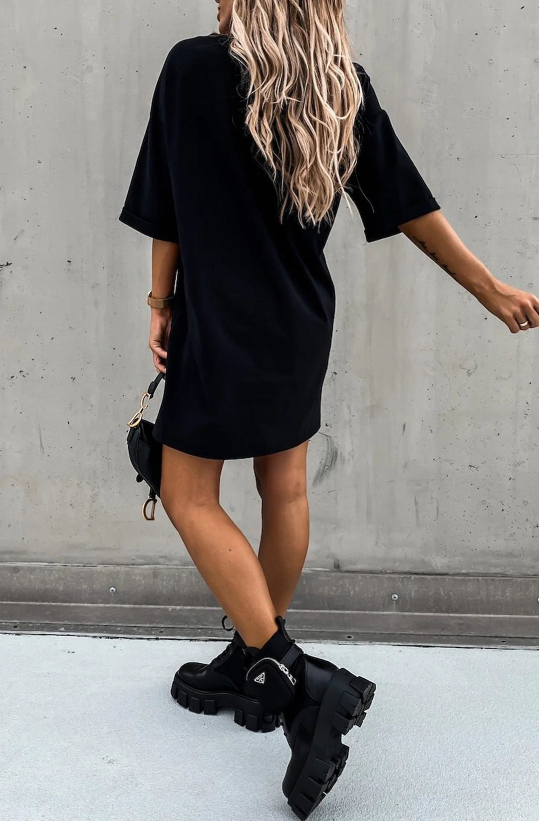 BECKIE OVERSIZED TUNIC T-SHIRT DRESS TOP-BLACK