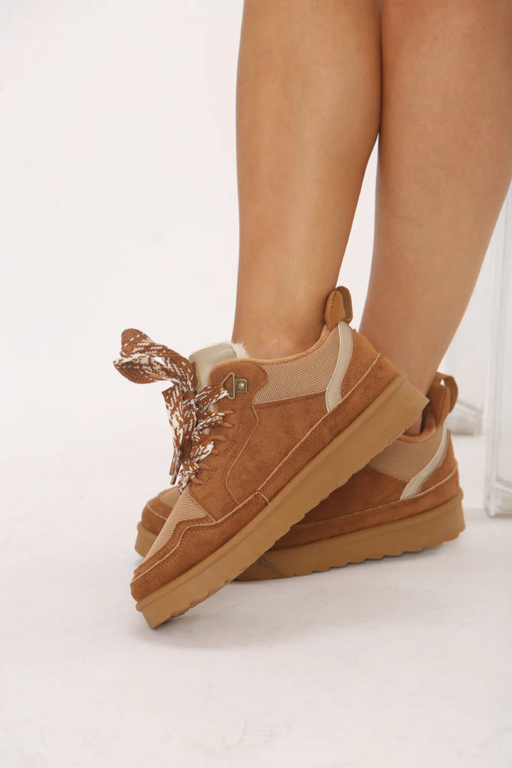 Chestnut Designer Fur Lined Lace-Up Trainers